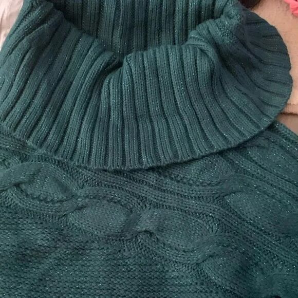 Cozy sparkle turtleneck - Picture 3 of 3